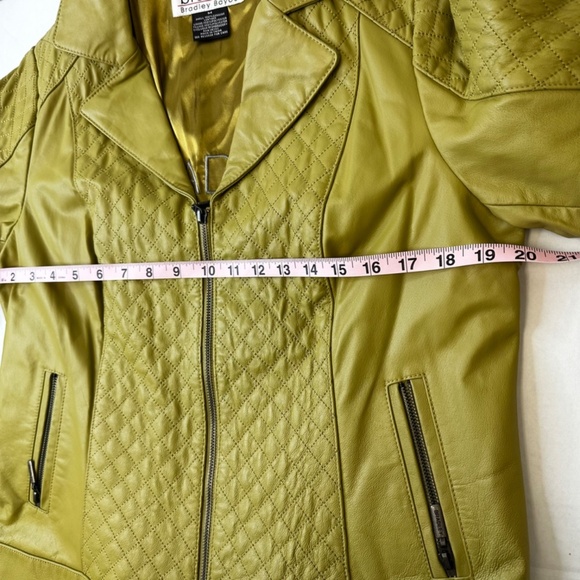 Bradley Bayou 100% Genuine Leather Olive Green Quilted Jacket size Medium - Picture 9 of 13
